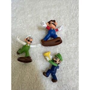 McDonalds Happy Meal Toy LOT Nintendo Mario & Luigi  2017/18 Cake toppers